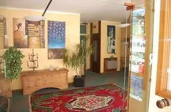 Rezia Hotel