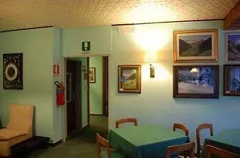 Rezia Hotel 3*