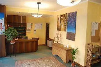 Rezia Hotel