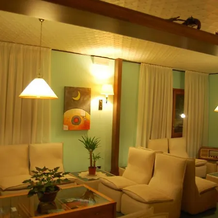 Rezia 3*